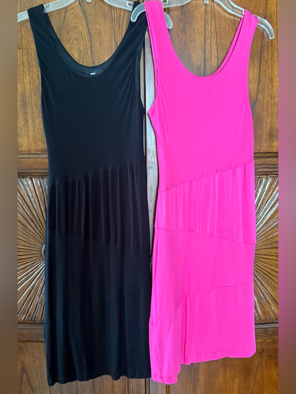 Bundle of 2 Mossimo Sleeveless Knit Midi Day Dresses - Size M Black & Pink